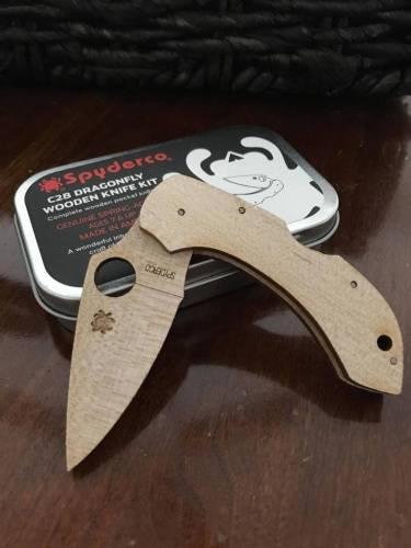 122 Spyderco Dragonfly Wooden Kit фото 6