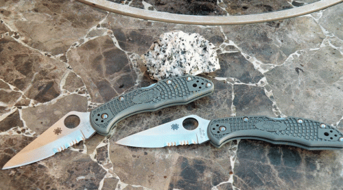 Складной нож Spyderco Delica 4 - C11PSFG фото 3 Складной нож Spyderco Delica 4 - C11PSFG фото 3